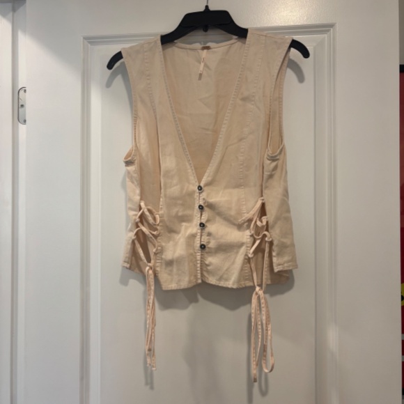 Free People LaLa Lace Up Vest in Ivory - Picture 6 of 7